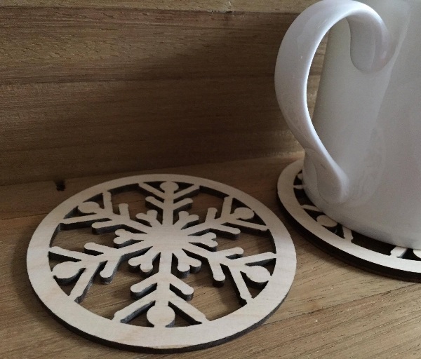 SNOWFLAKE COASTER